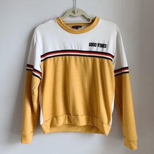 “Good Vibes” Roolee longsleeve pullover